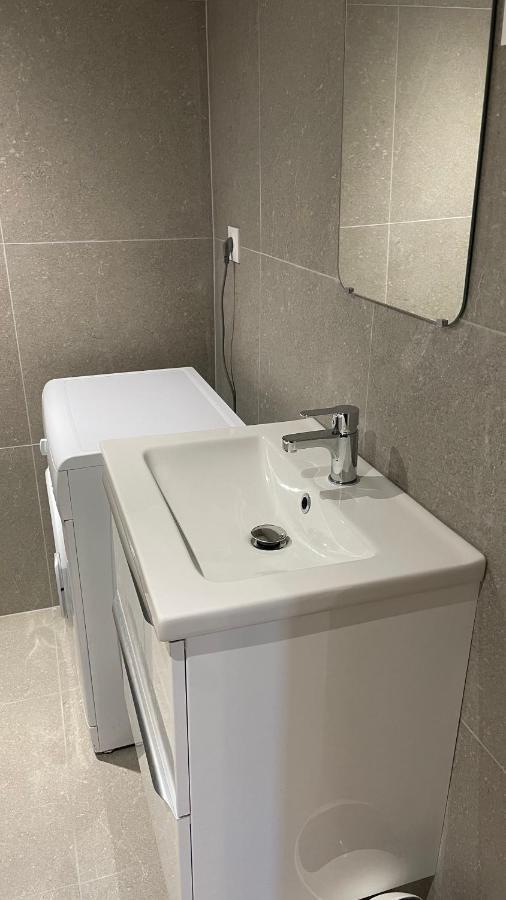 Appartement Bes,, F2 Renove Confort Avec Entree Independante Wittenheim Exterior photo