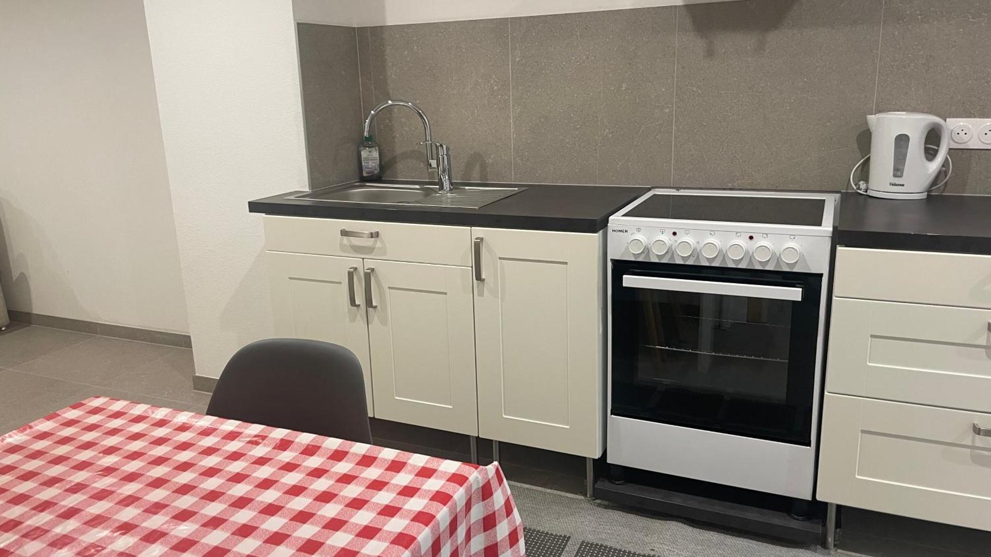 Appartement Bes,, F2 Renove Confort Avec Entree Independante Wittenheim Exterior photo