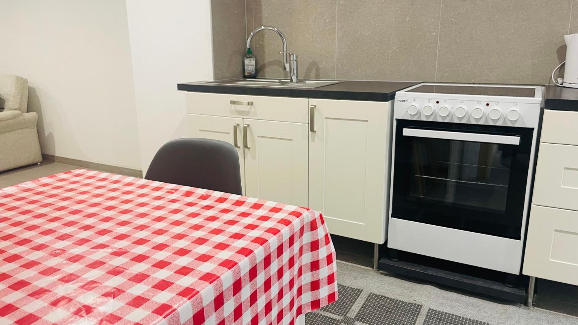 Appartement Bes,, F2 Renove Confort Avec Entree Independante Wittenheim Exterior photo