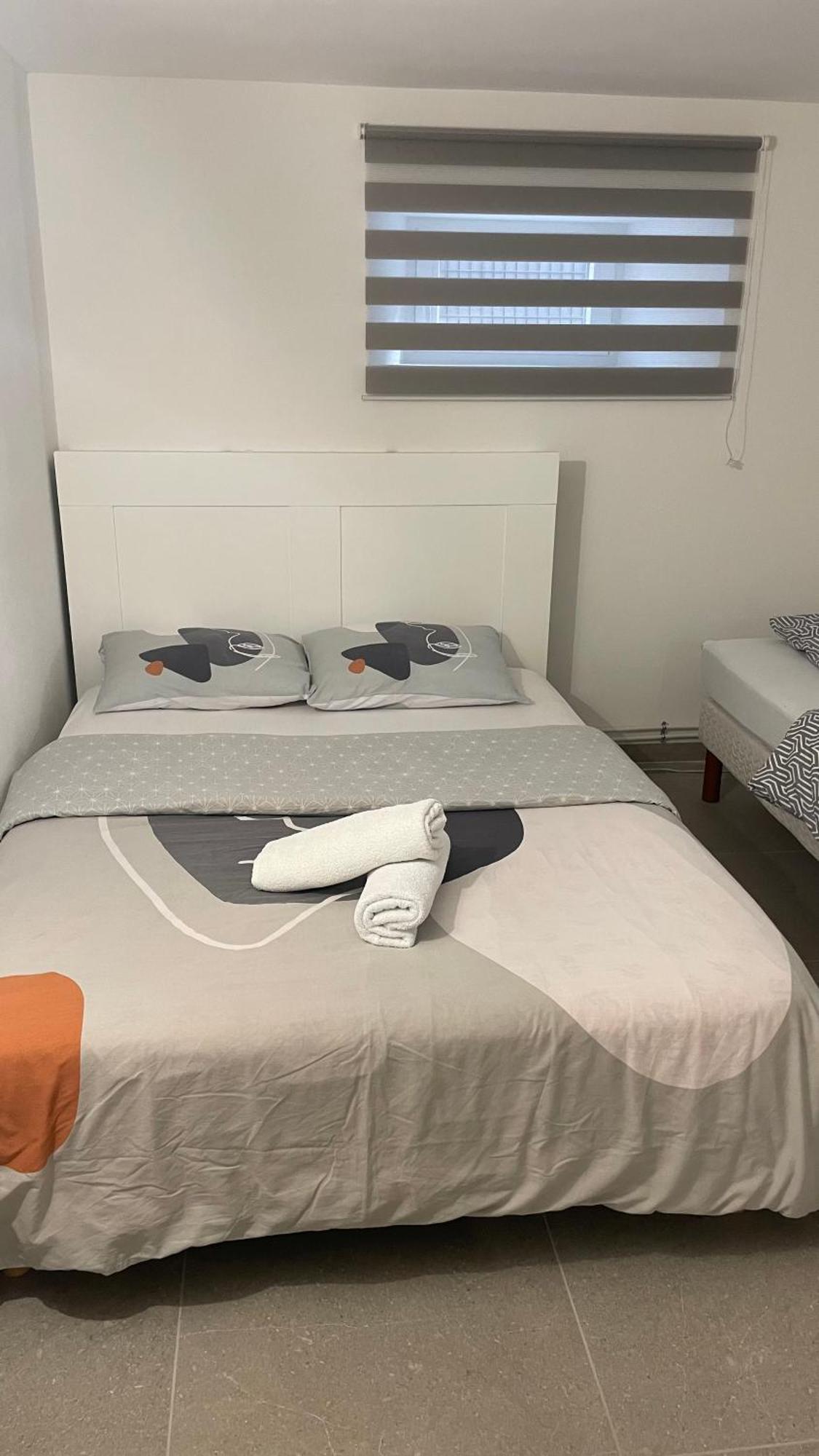 Appartement Bes,, F2 Renove Confort Avec Entree Independante Wittenheim Exterior photo